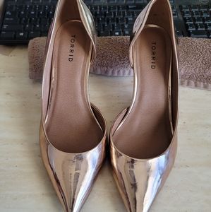 Gold/ Rose Gold 3 inch pumps